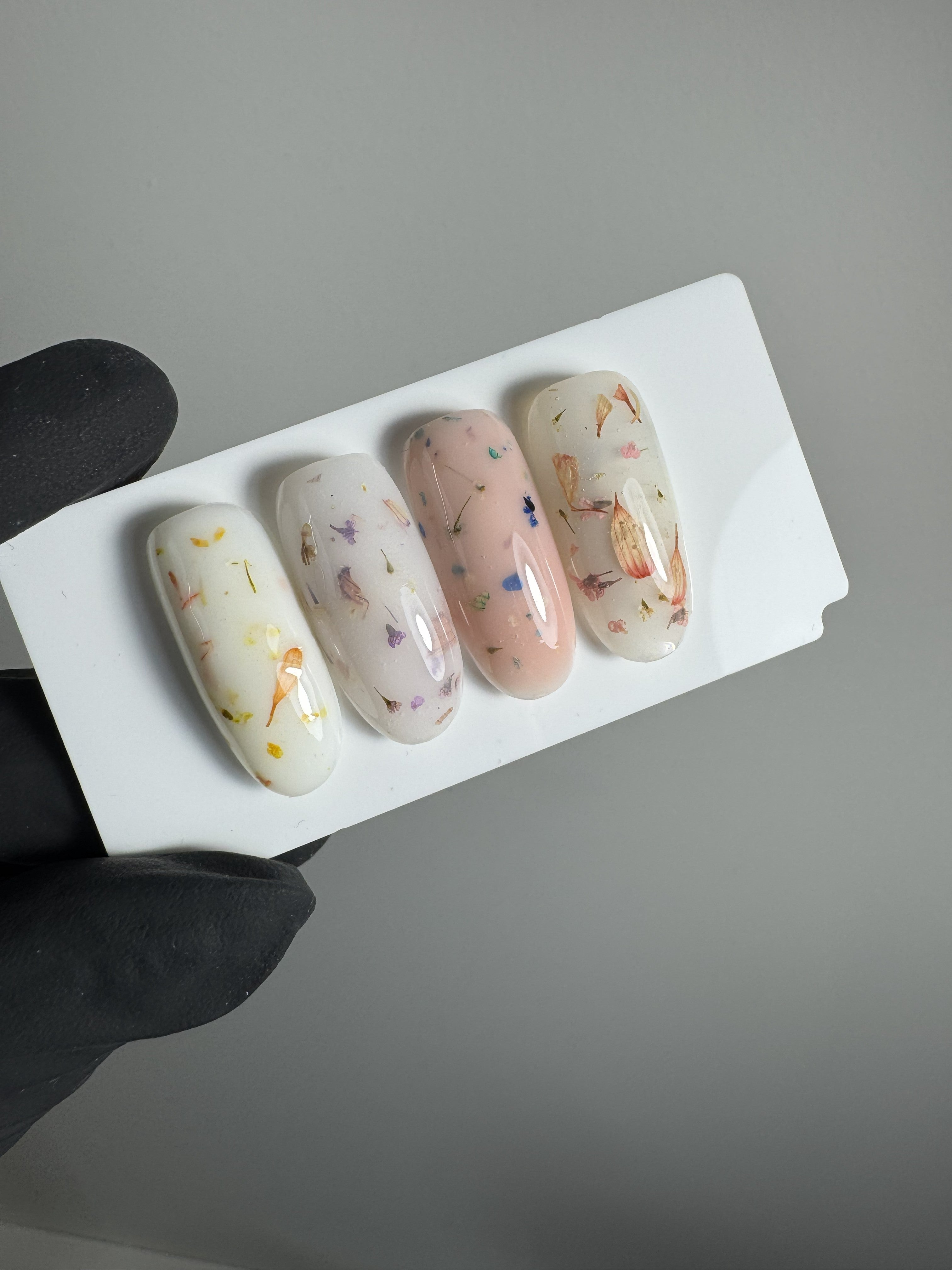 Tiny Botanicals