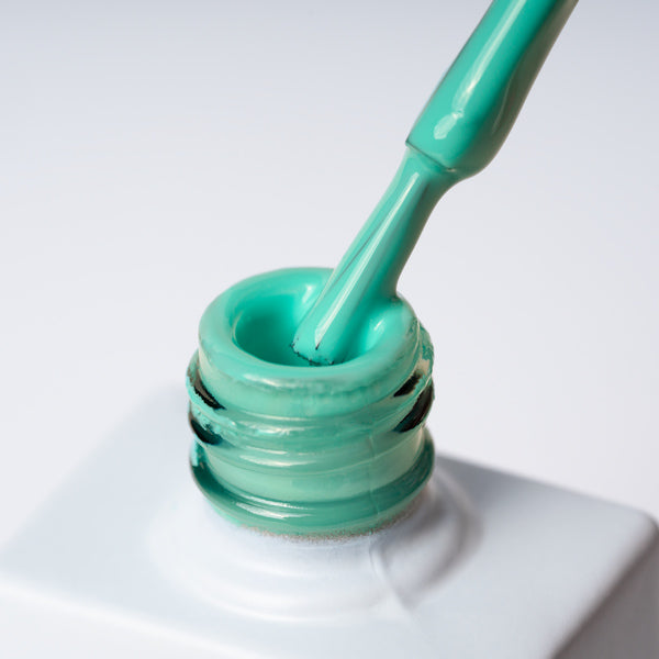 Gel Polish N°127 THE OTHER SIDE GRASS 10ml