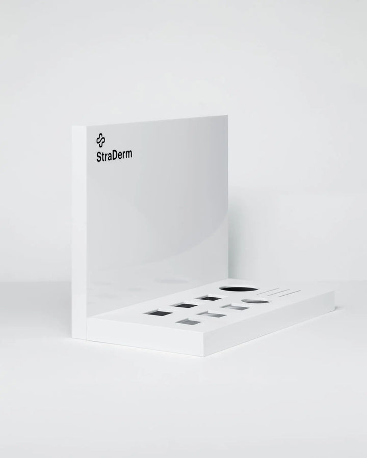 Display StraDerm