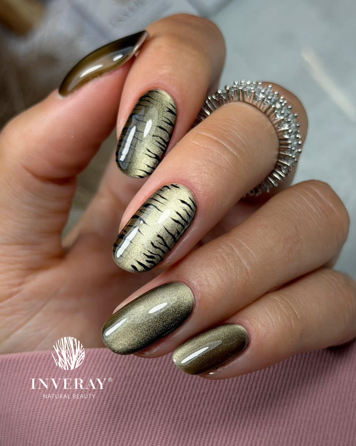 Gel Polish N°318 OBSIDIAN MOSS 10ml